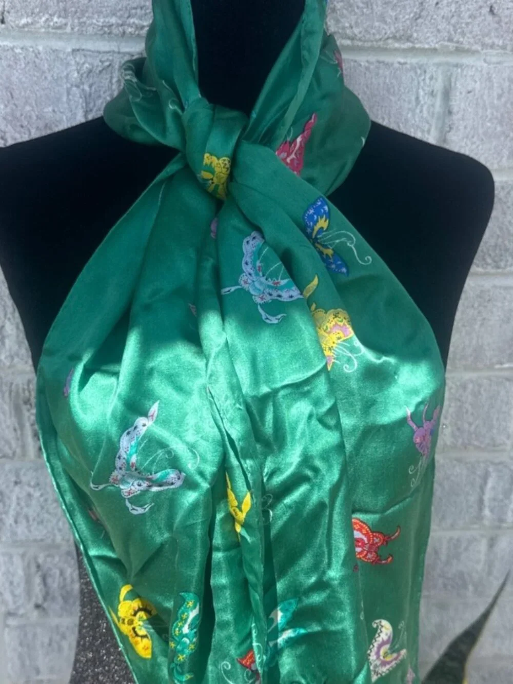 Vintage Green Butterfly Print Silk Feel Oblong Scarf Emerald Colorful Whimsical